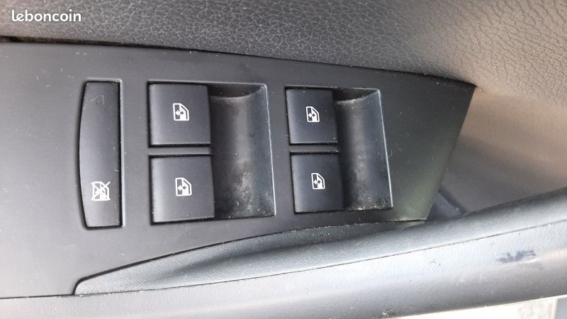 Opel ASTRA SPORTS TOURER 1.6 CDTI 110CH FAP ECOFLEX BUSINESS CONNECT START&STOP (image 12)
