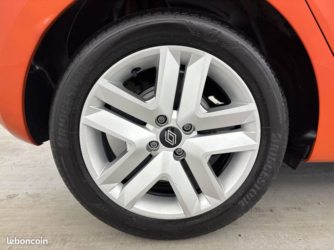 RENAULT Clio E-Tech full hybrid 145 ch GSR2 Evolution (image 22)