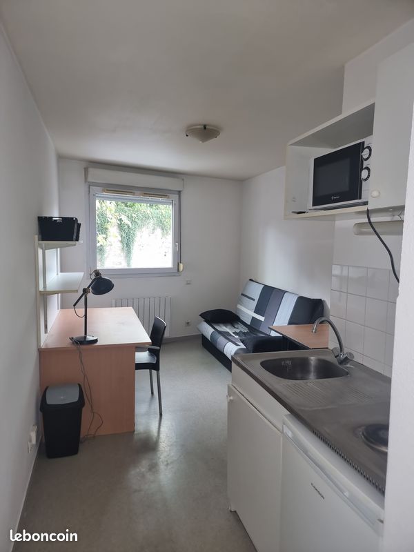 Appartement 1 pièce 20 m² · à Saint-Étienne · 20 m² · 370 €/mois