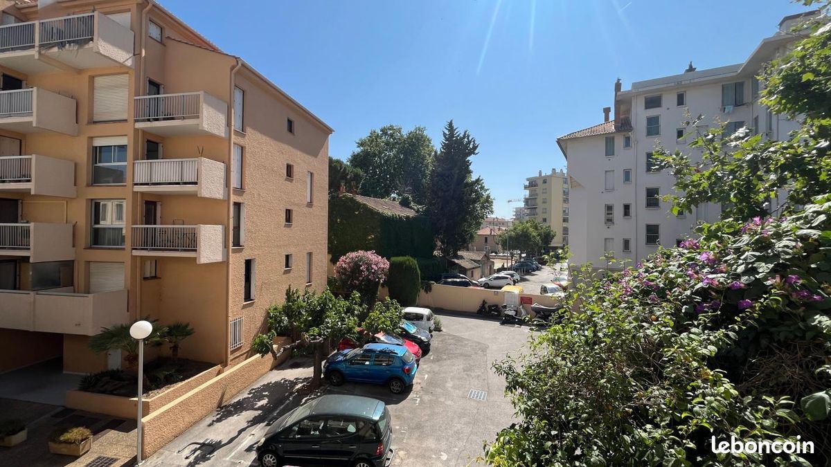 Appartement 3 pièces 66 m² · à Toulon · 66 m² · 855 €/mois