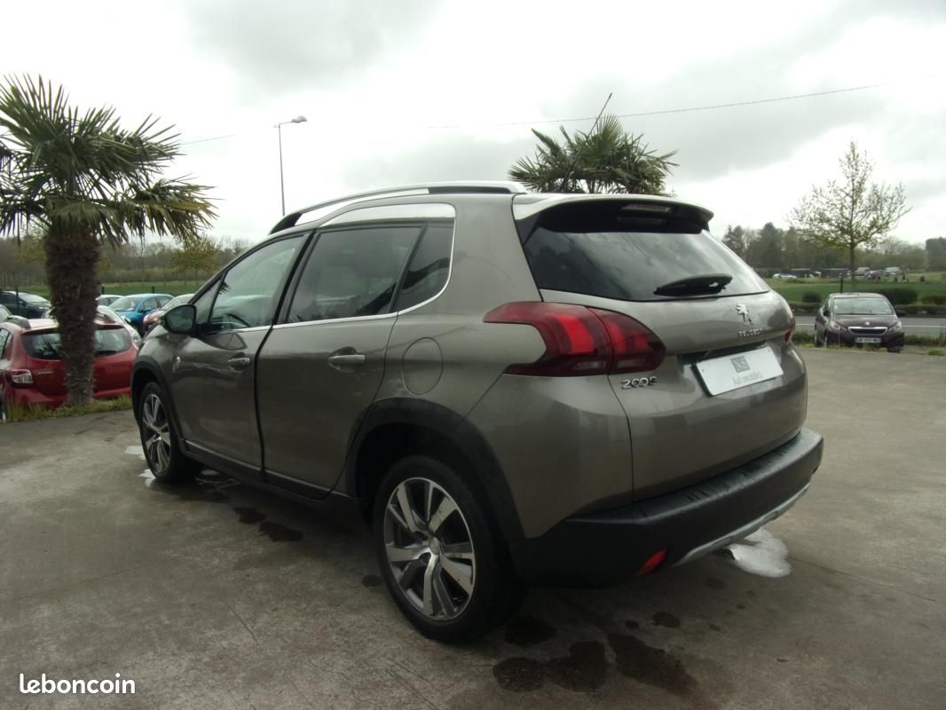 Peugeot 2008 1.6 BlueHDi 100ch BVM5 Crossway (image 6)