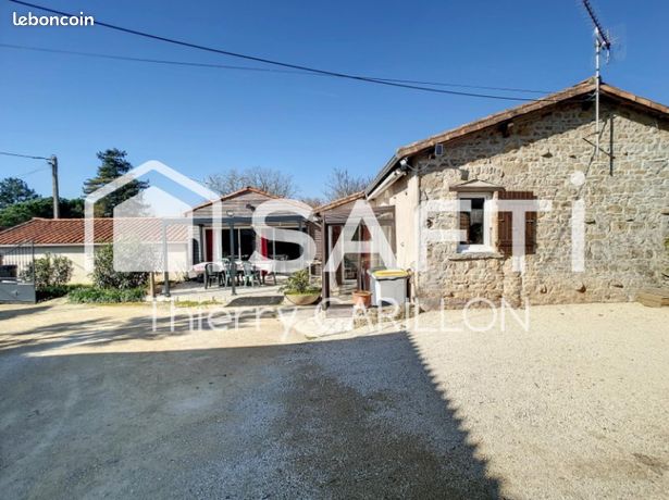 Maison de village 5 pièces 193 m²