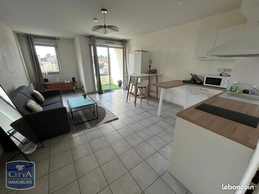 Appartement 1 pièce 29 m² · à Agen · 29 m² · 495 €