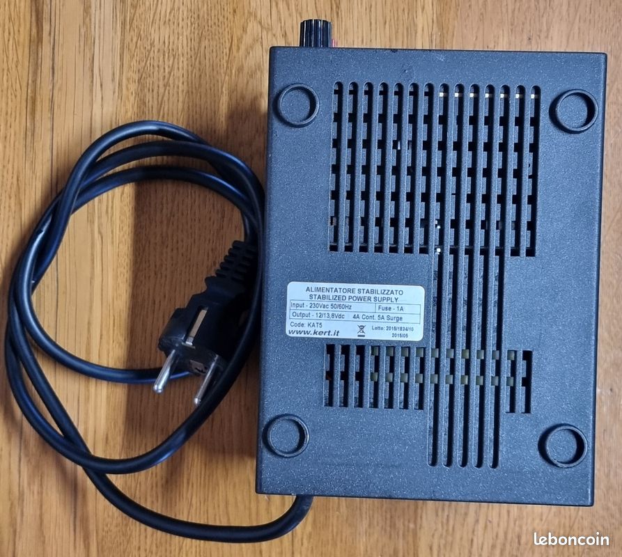 Alimentation à gradation contrôle 0-10V DC stabilisé, 300W, 12V DC, 25A, IP20