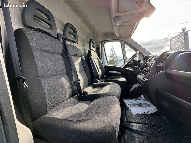 Fiat DUCATO FOURGON fiat ducato l2 2.3 120 Mjt Pack CD Clim gps radars etc...(14 084HT) (image 4)