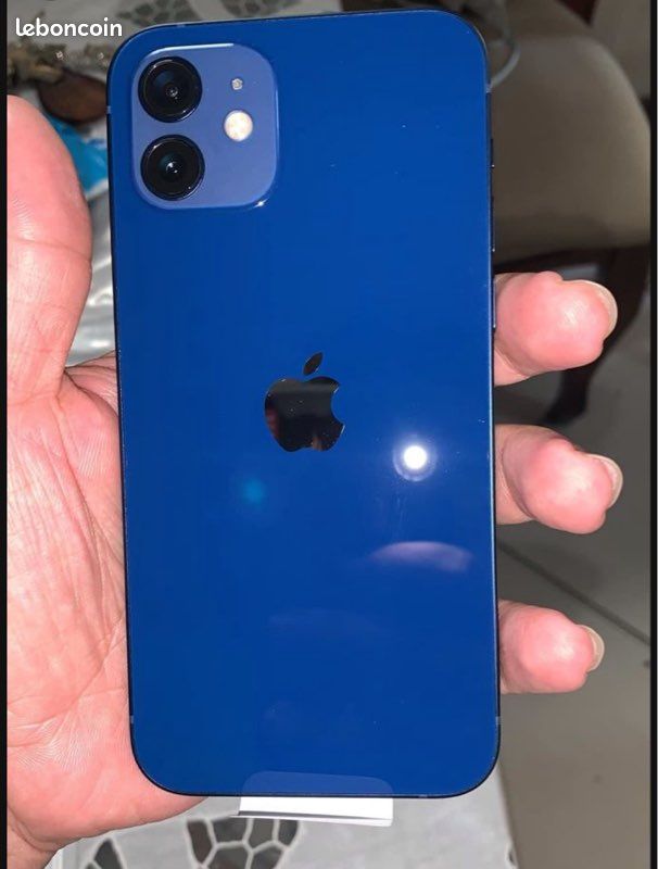 IPhone 12 (image 1)