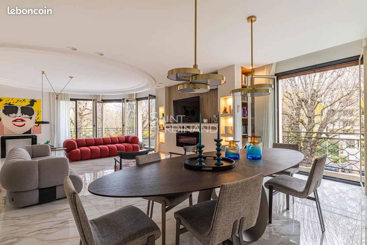 Appartement 6 pièces 185 m² · à Neuilly-sur-Seine · 185 m² · 2 050 000 €