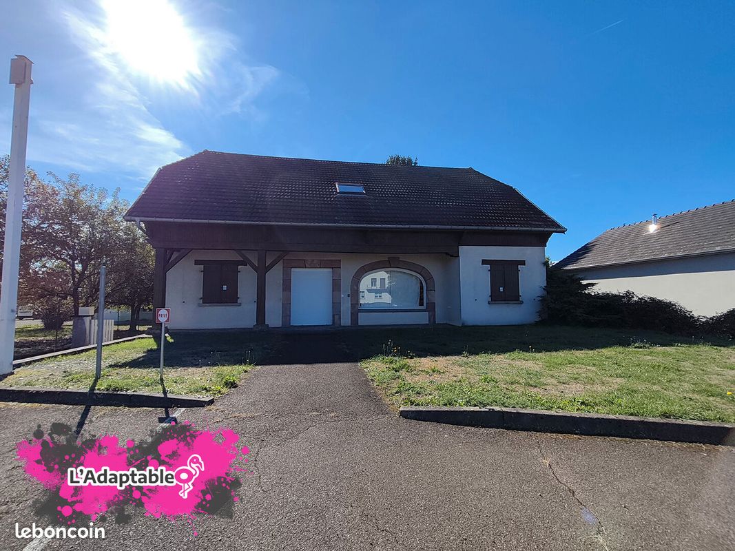 Maison 15 pièces 405 m² · à Froideconche · 405 m² · 399 000 €