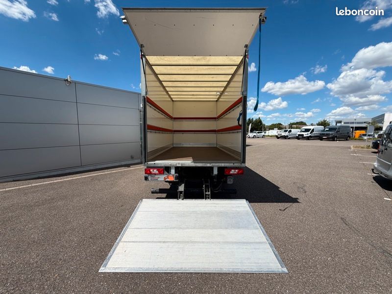 Ford Transit Caisse 20m3 Hayon 2.0L 130ch P350 L4 Trend Business 24900 HT (image 6)