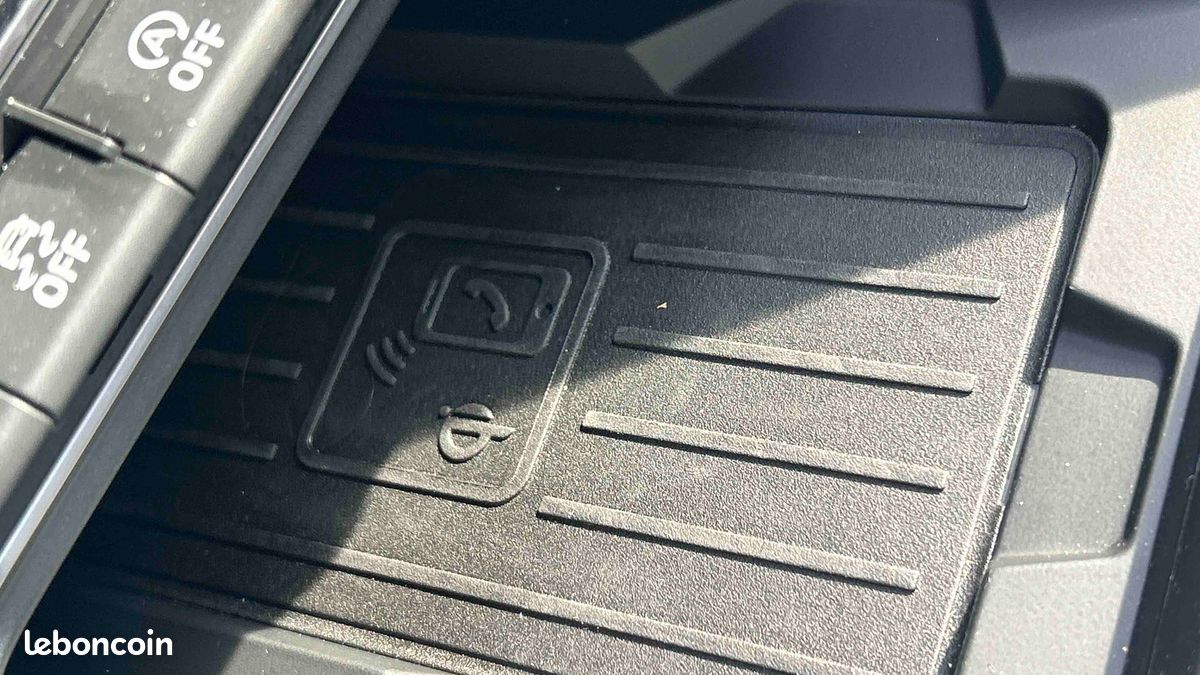 AUDI Q3 TDI 150 ch S tronic 7 S line (image 22)