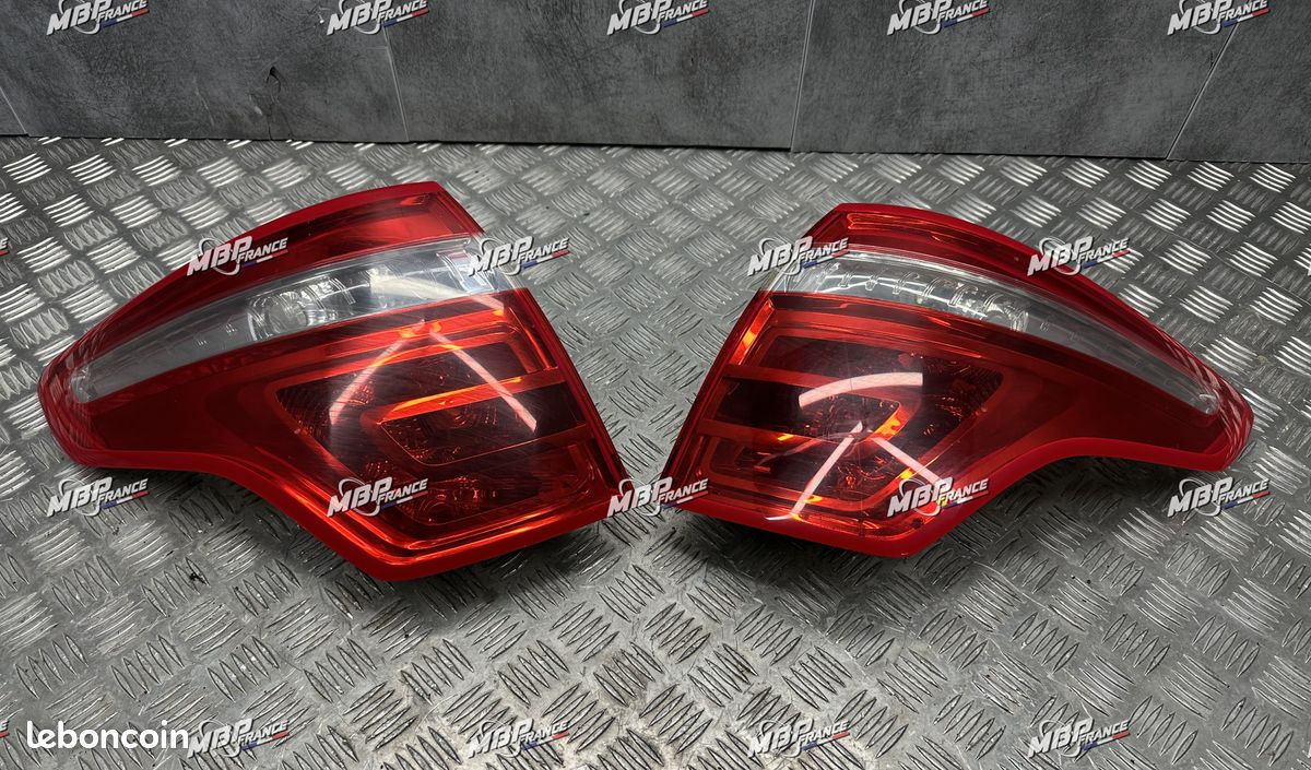 ♻️ Feux arrières extérieurs pour Citroën C4 Picasso 9653547480 9653547580 ♻️ (image 1)