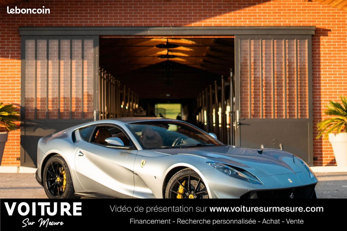 FERRARI 812 SUPERFAST 6.5i V12 800ch - carbone - sièges perf - set bagages (image 1)
