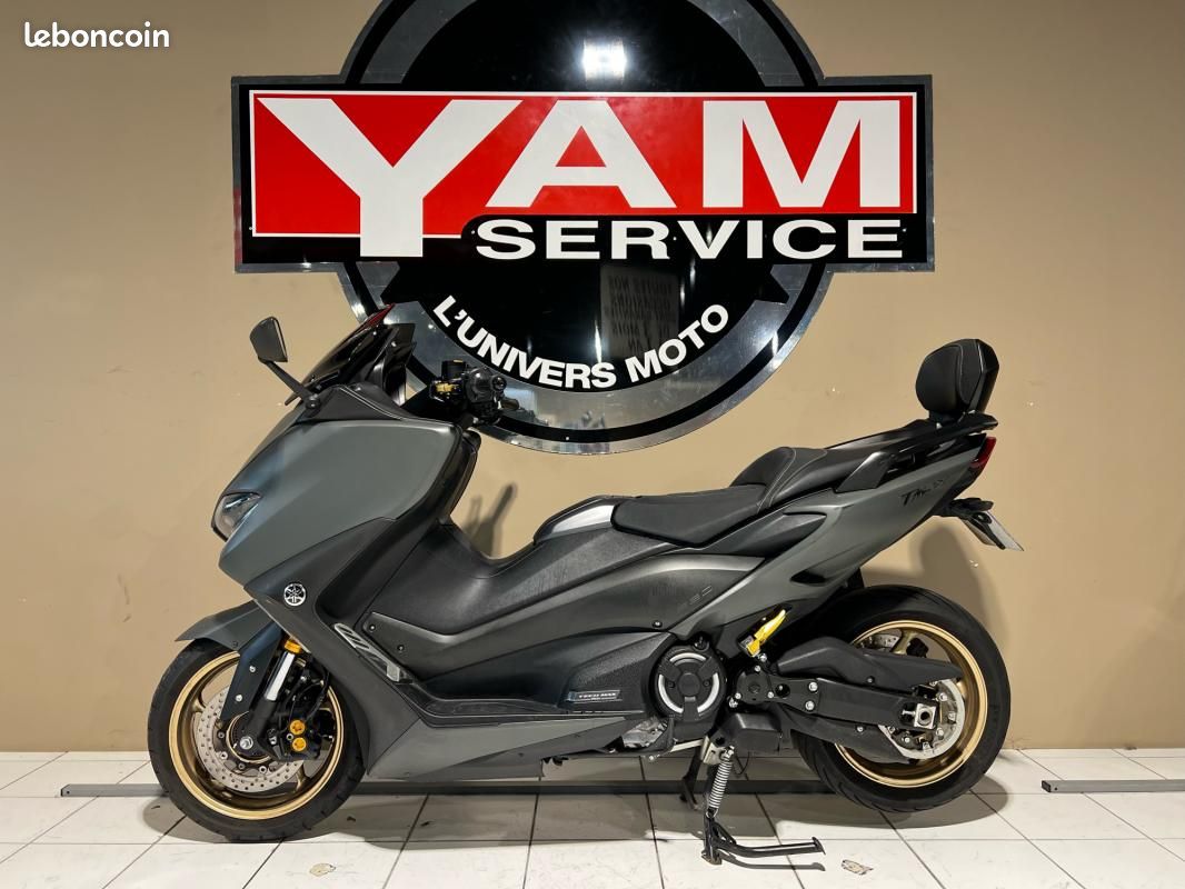 Yamaha TMAX 560 TECH MAX KAMO Motos