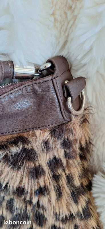 Love Moschino - Sac cabas à poignée supérieure - Bleu marine