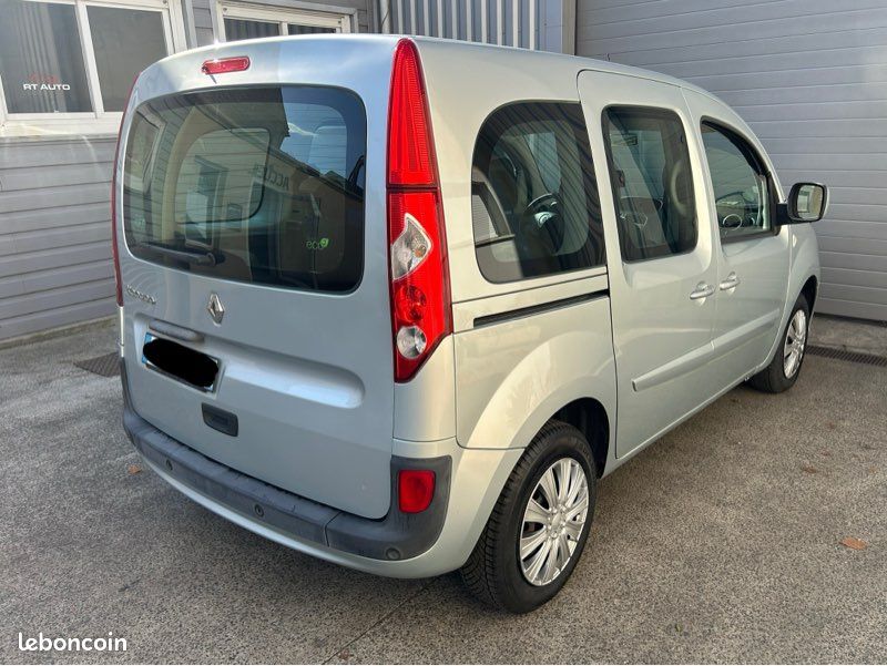 Renault Kangoo 1,5dci 90CH 1ER MAIN 5 places en excellent état (image 4)