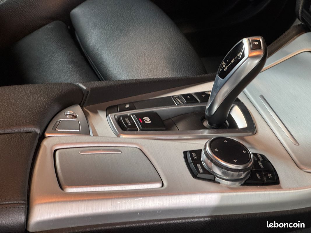 BMW 520d SERIE 5 F10 190ch | Sièges Electrique | Caméra | 389 euros/mois (image 12)