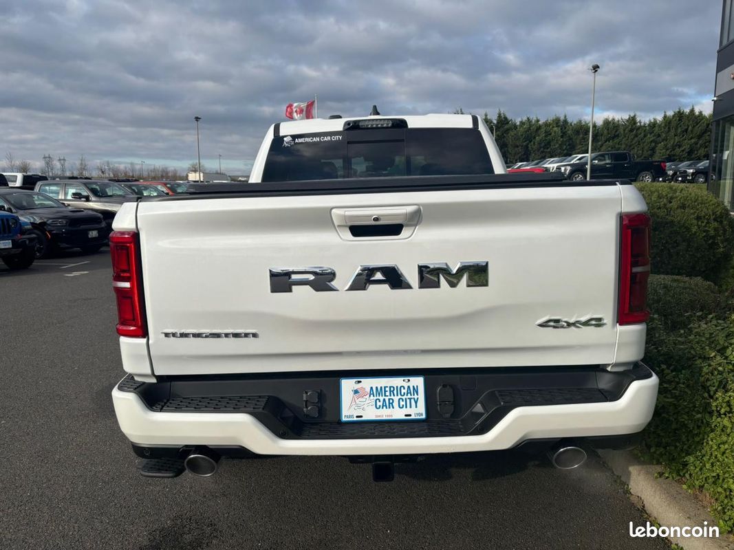 Dodge ram 1500 crew tungsten air rambox (image 4)