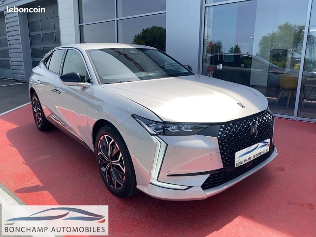 Ds 4 2021 1.2I PURETECH 12V 130 BV EAT8 ETOILE ALCANTARA (image 3)