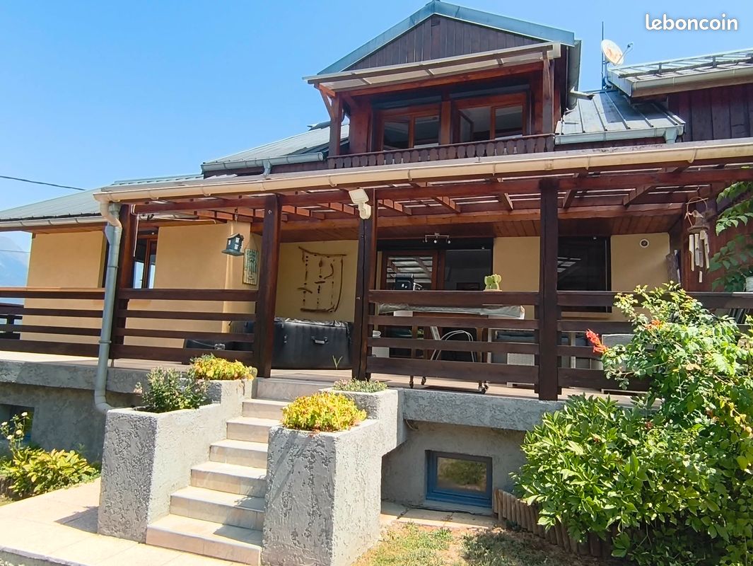 Maison 5 pièces 120 m² à Notre-Dame-des-Millières