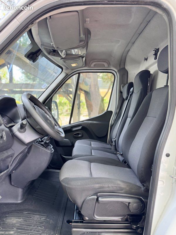 Renault MASTER 2,3 DCI 135 ch 3.5t L2H2 GRAND CONFORT FOURGON 2020 – photo 12