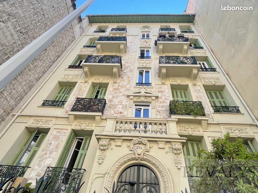 Appartement 3 pièces 42 m² · à Nice · 42 m² · 275 000 €