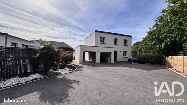 Maison 5 pièces 117 m² · à Châteauneuf-du-Faou · 117 m² · 259 500 €