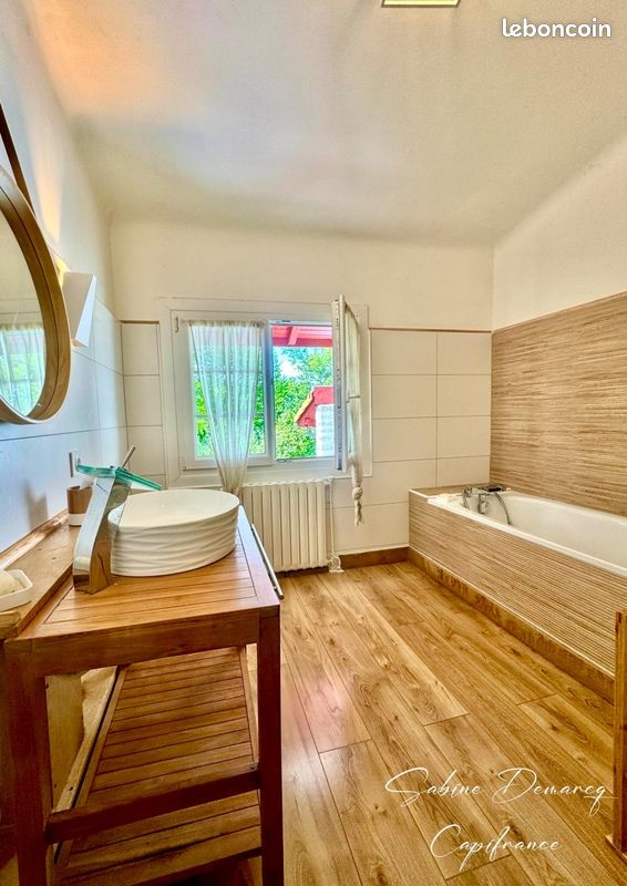 Maison 10 pièces 300 m² - Orègue 64120 (image principale 11)