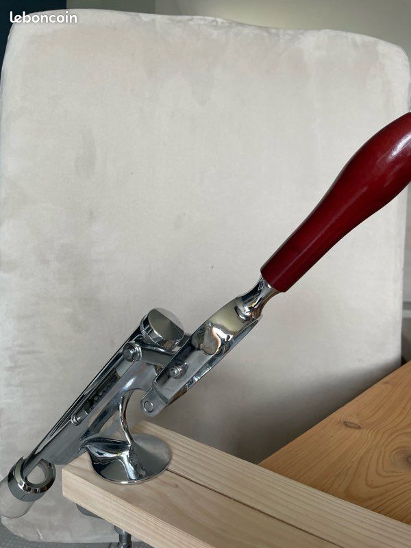Tire bouchon fixe (image 2)