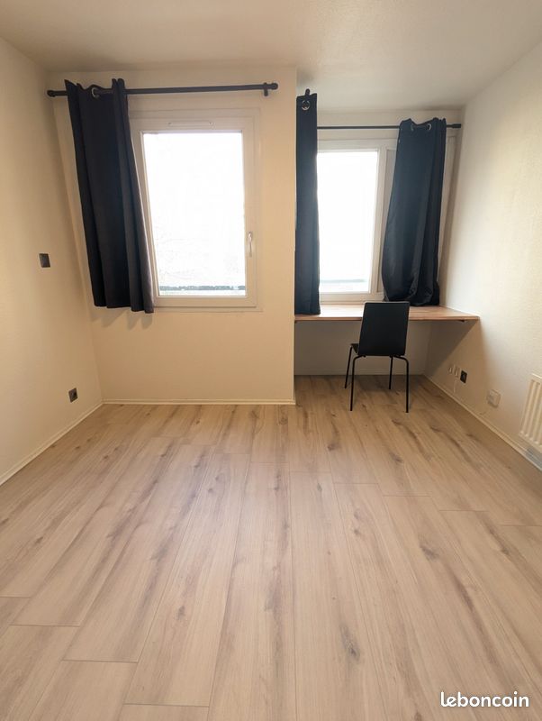 Appartement 1 pièce 17 m² · à Grenoble · 17 m² · 535 €