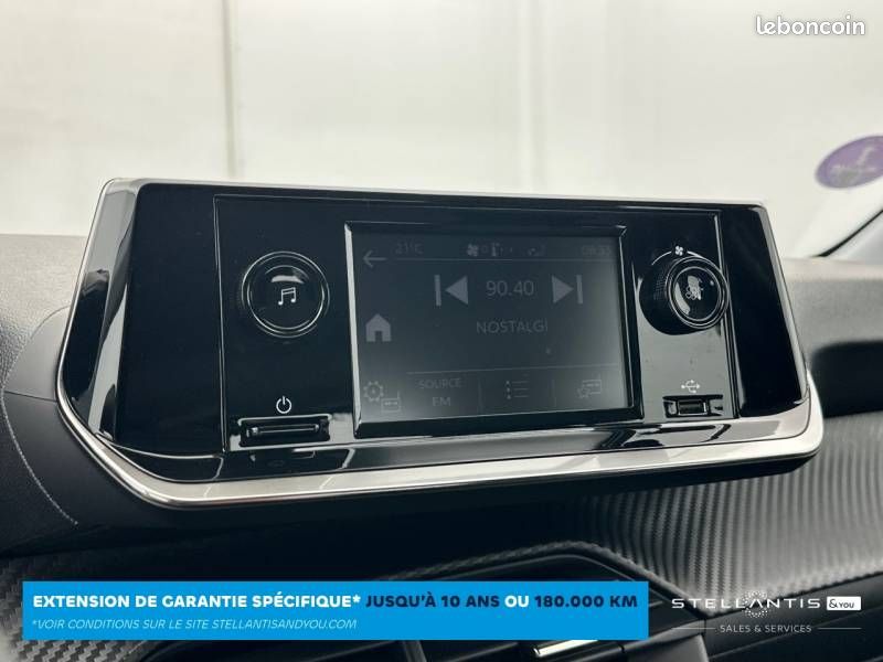 Peugeot 208 PureTech 75 S&S BVM5 Like (image 20)