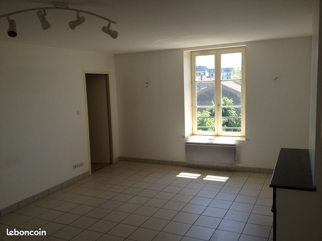 Appartement 2 pièces 53 m² · à Nancy · 53 m² · 665 €