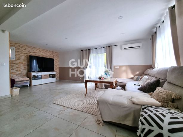 Maison 7 pièces 210 m²