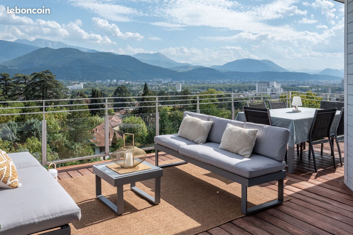 Maison 7 pièces 212 m² · à La Tronche · 212 m² · 895 000 €