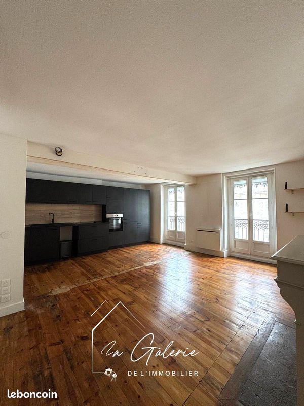 Appartement 2 pièces 46 m² · à Grenoble · 46 m² · 128 000 €