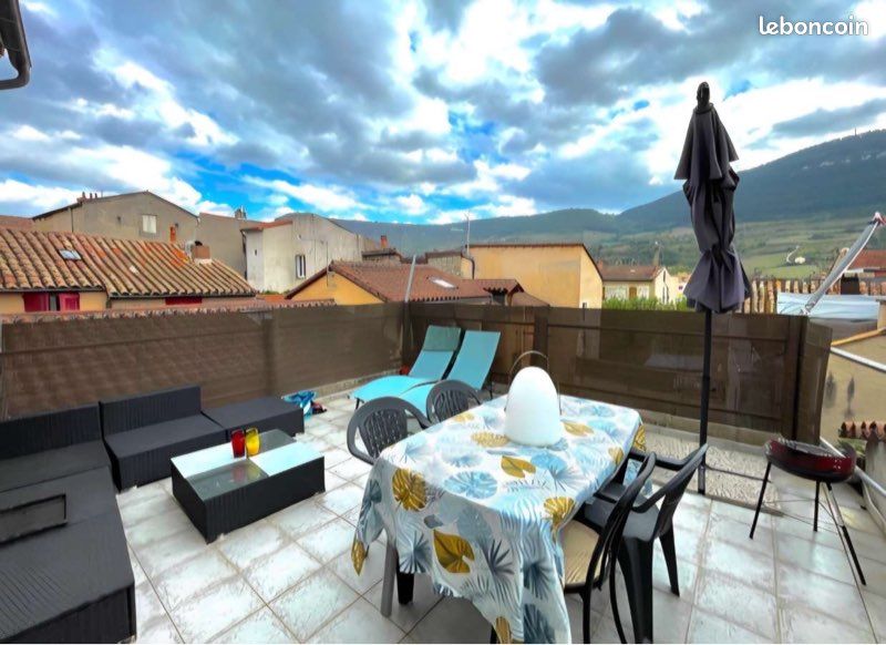 Appartement 2 pièces 40 m² · à Millau · 40 m² · 550 €/mois