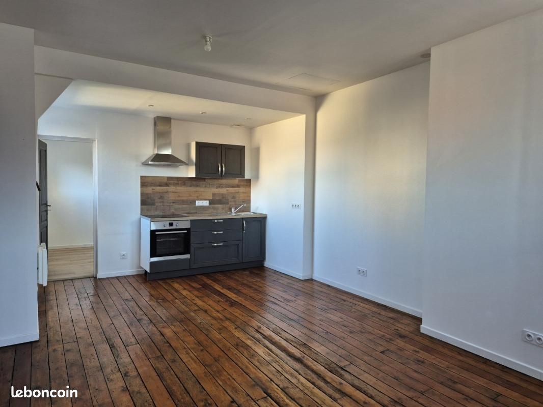 Appartement 2 pièces 42 m² · à Saint-Omer · 42 m² · 560 €/mois