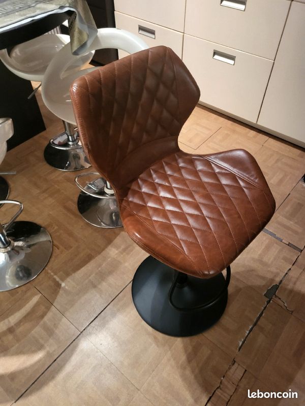 Tabouret très bon état général (image 1)