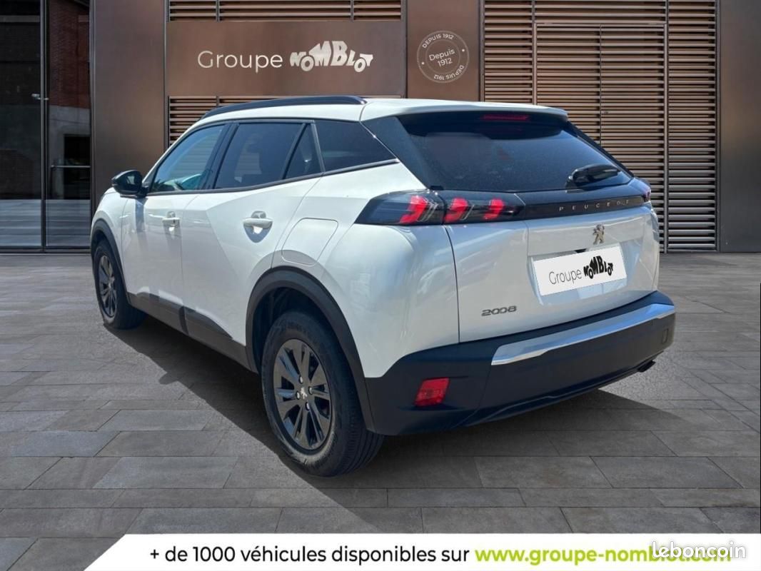Peugeot 2008 PureTech 100 S&S BVM6 Style (image 7)