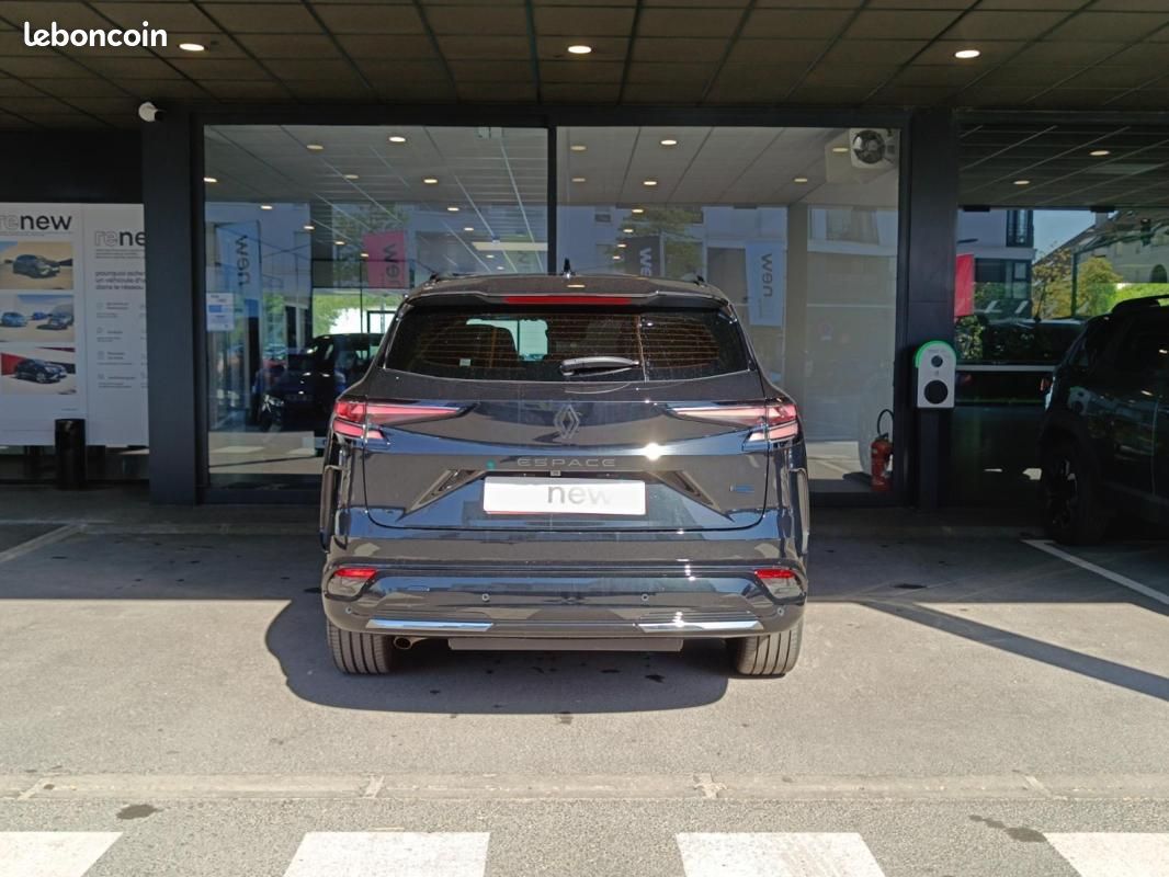 Renault Espace VI full hybrid E-Tech 200 ch 7pl Esprit Alpine (image 6)