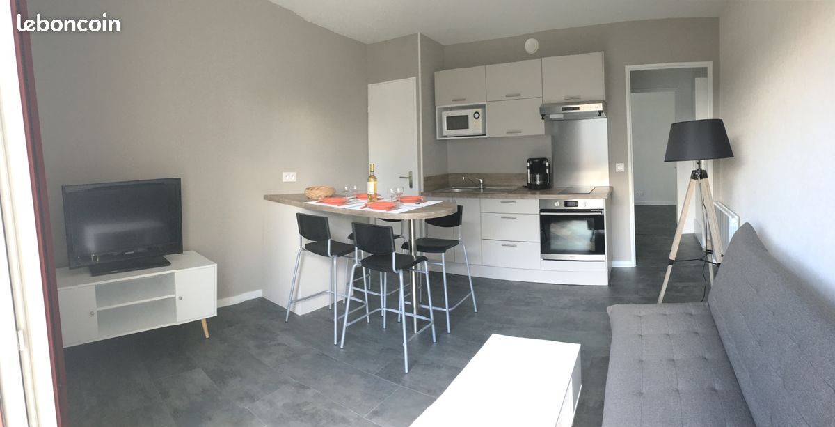 A pied du port de Vannes, balcon, parking, wifi (image 2)