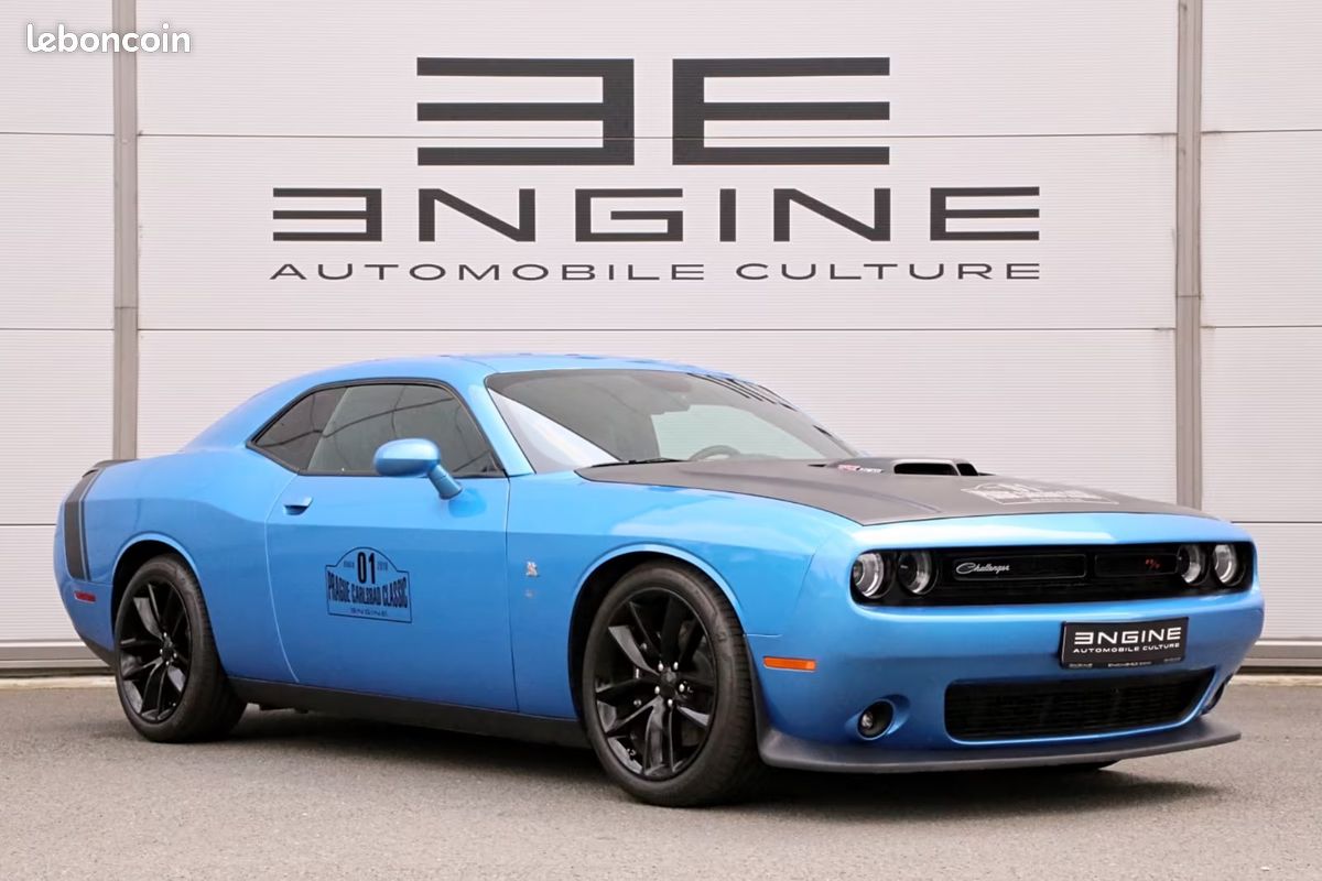 Dodge CHALLENGER Scat Pack 6.4 V8 HEMI 492 ch – BVM – Shaker – Caméra – 12 900 km (image 1)