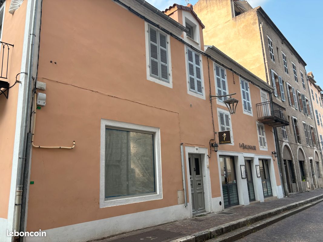 Appartement 2 pièces 33 m² · à Cahors · 33 m² · 331 €/mois