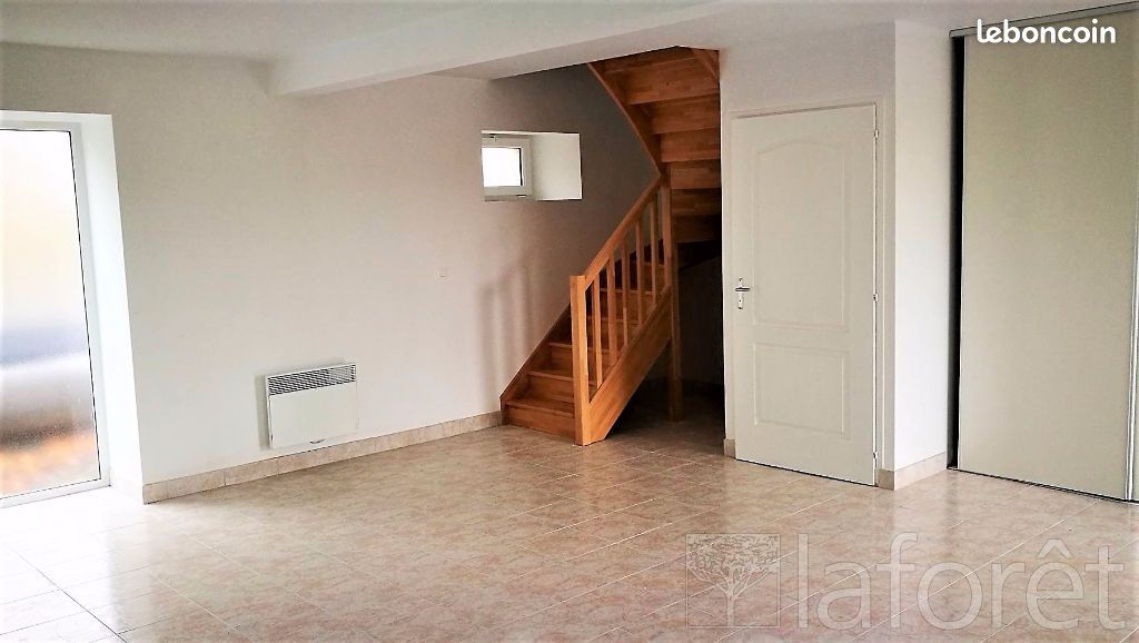 Maison 3 pièces 64 m² · à Quemper-Guézennec · 64 m² · 575 €