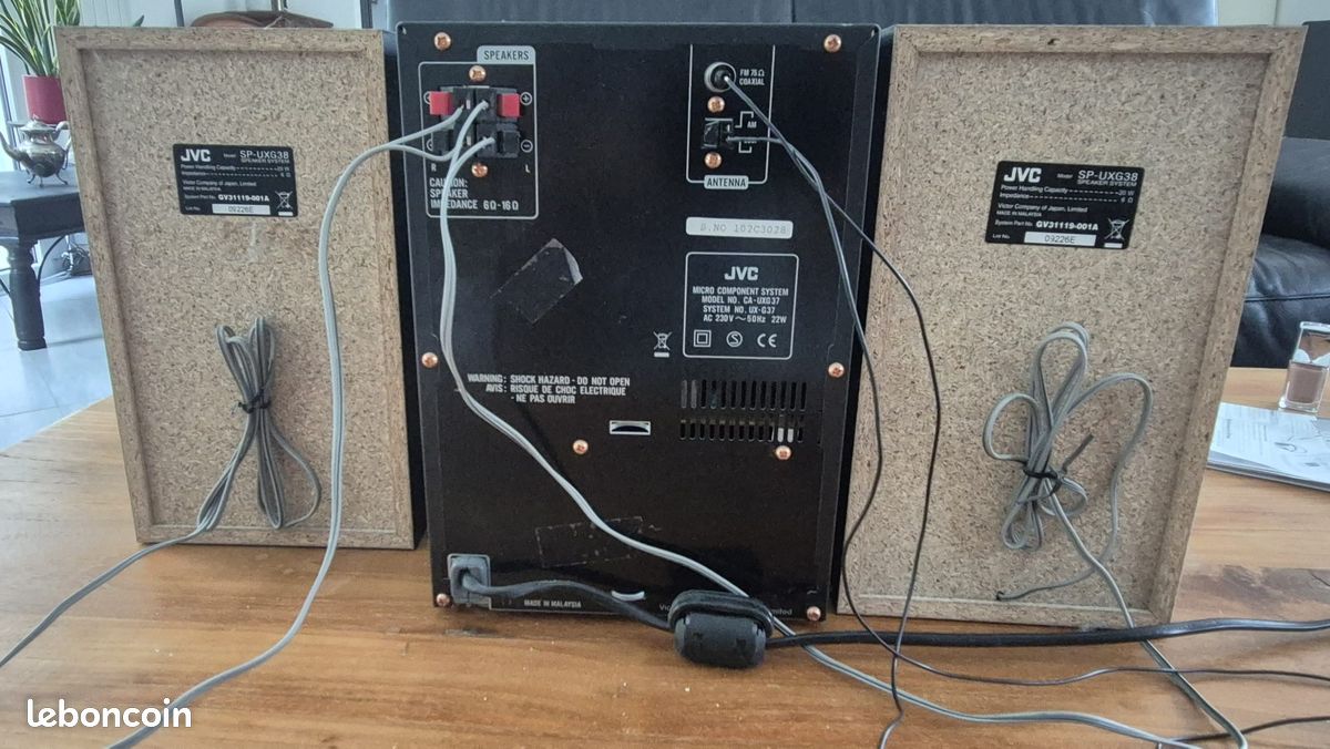 Micro chaîne hifi JVC RV-NB51W