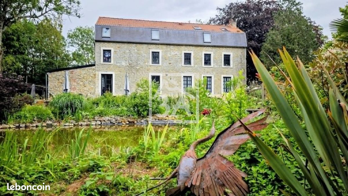 Maison 11 pièces 214 m² · à Saint-Étienne-au-Mont · 214 m² · 980 000 €