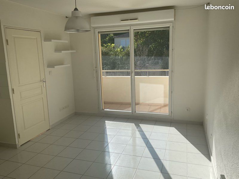 Appartement a louer aubagne - 2 pièce(s) - 28 m2 - Surfyn