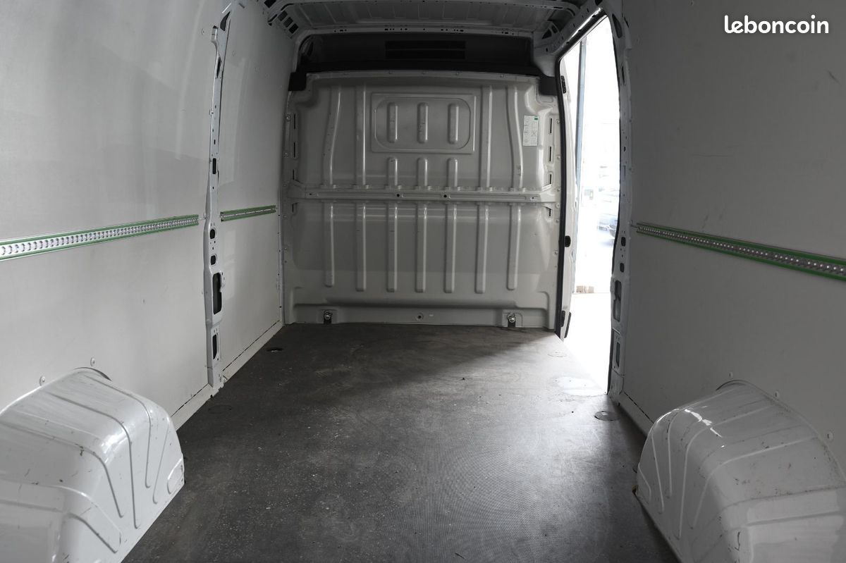 Opel movano fgn 3.5t l3h2 140 blue hdi plancher/camera/carplay (image 9)