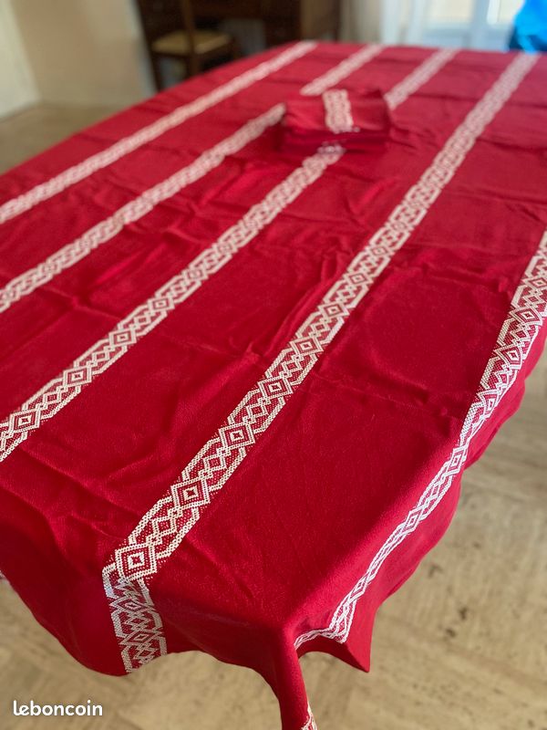 Lot de 2 authentiques nappes basques avec leurs serviettes (image 2)