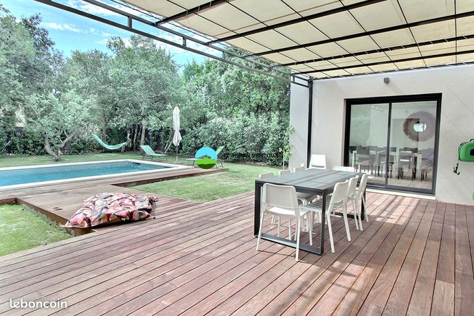 Villa 6 pièces 166 m²