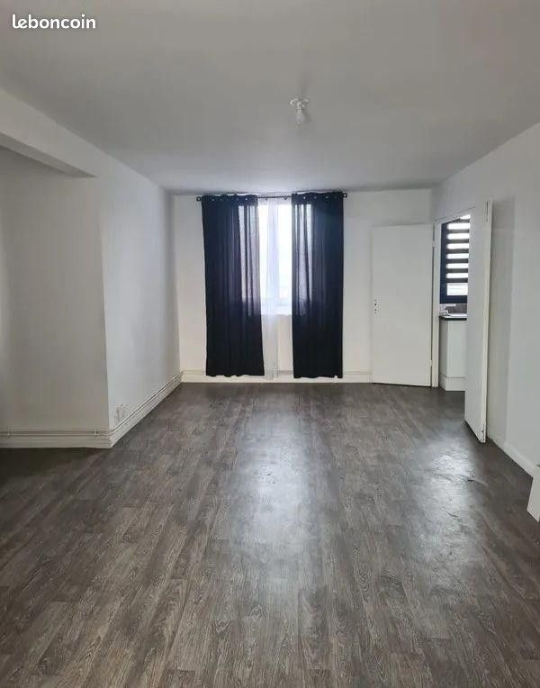 Appartement 4 pièces 84 m² · à Villeneuve-d'Ascq · 84 m² · 1 000 €/mois